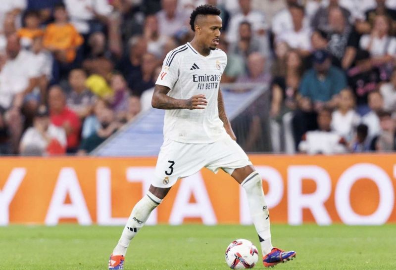 Với khả năng phòng ngự toàn diện, Eder Militão luôn là lá chắn vững chắc trước khung thành